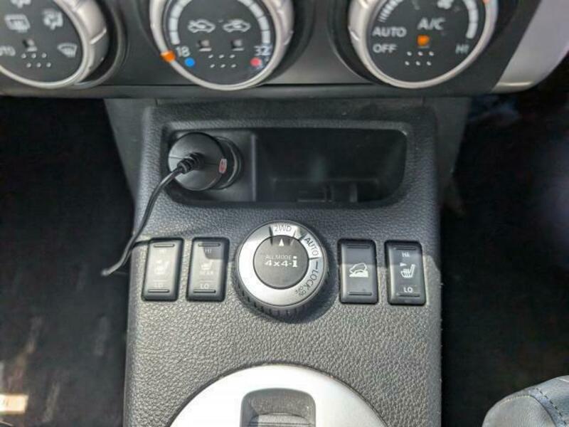 X-TRAIL-16