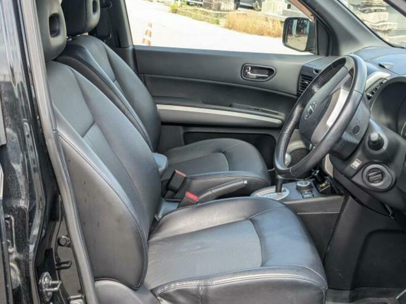 X-TRAIL-5