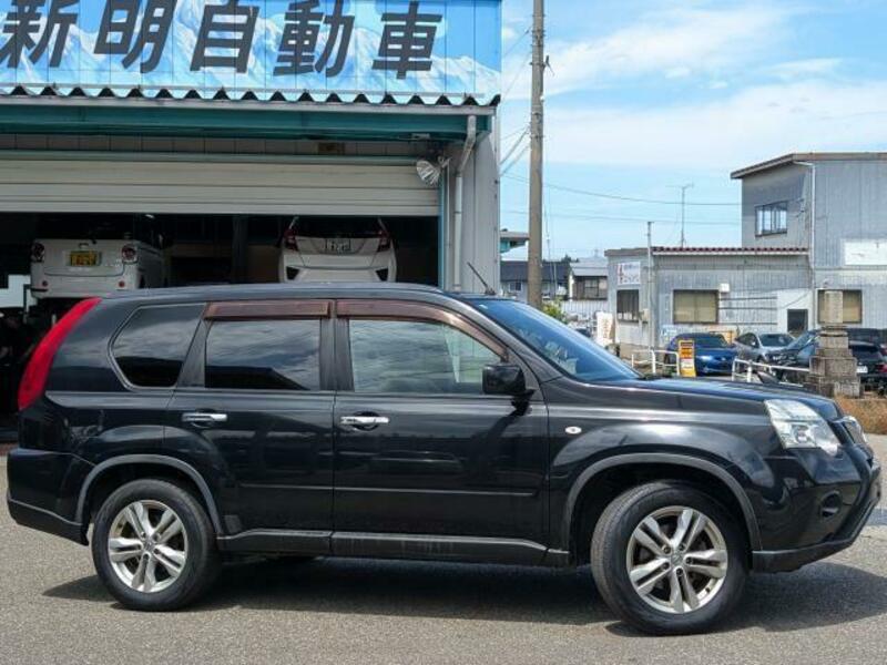 X-TRAIL-3