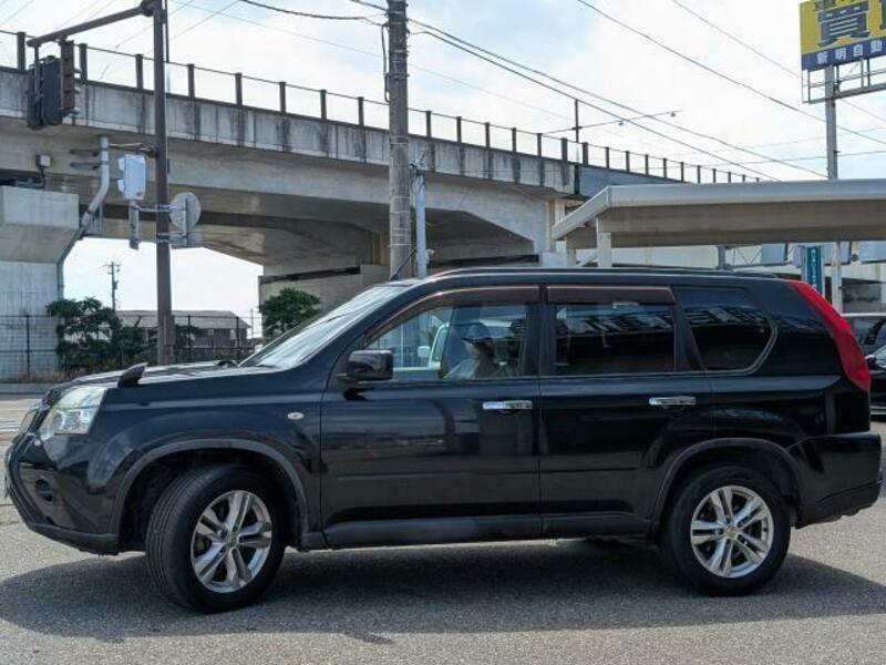 X-TRAIL-11