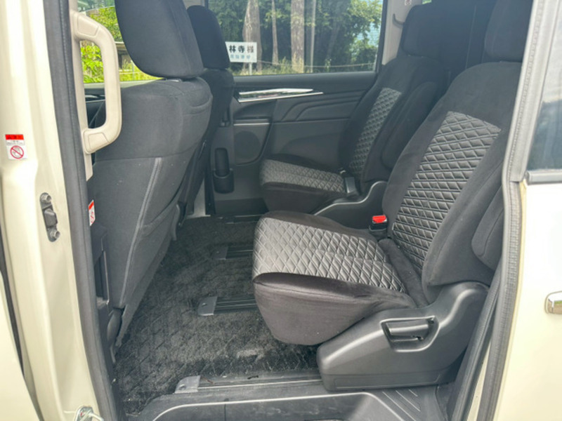 DELICA D5