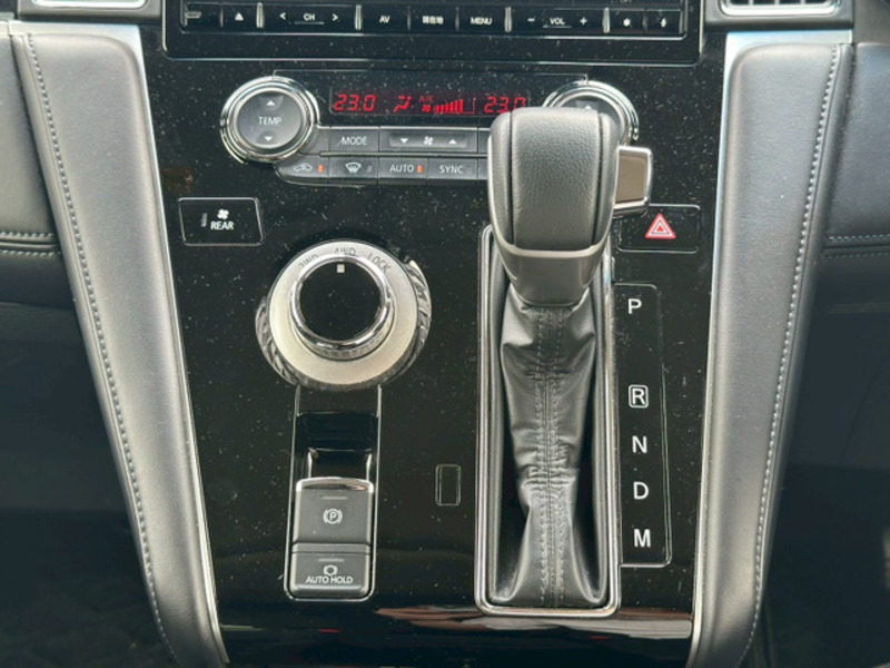 DELICA D5