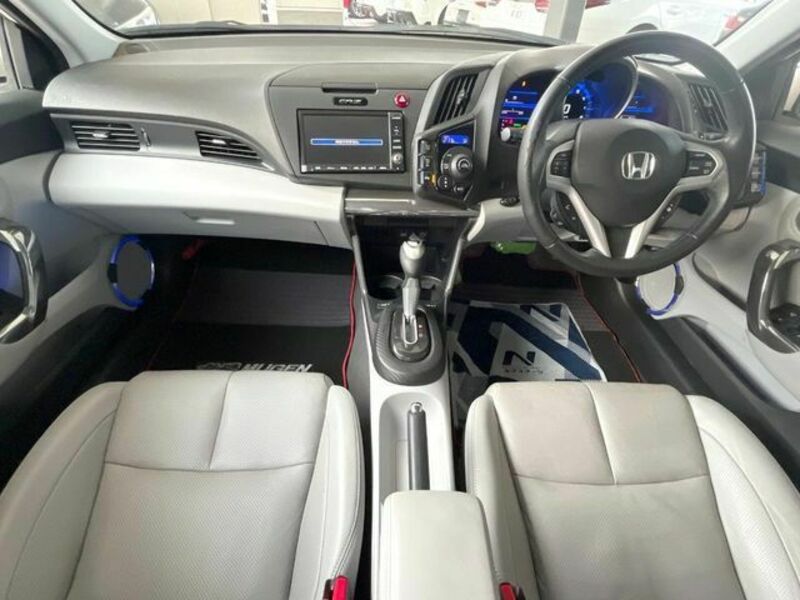 CR-Z