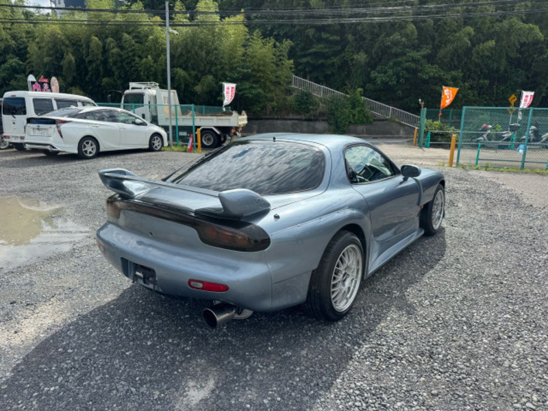 RX-7