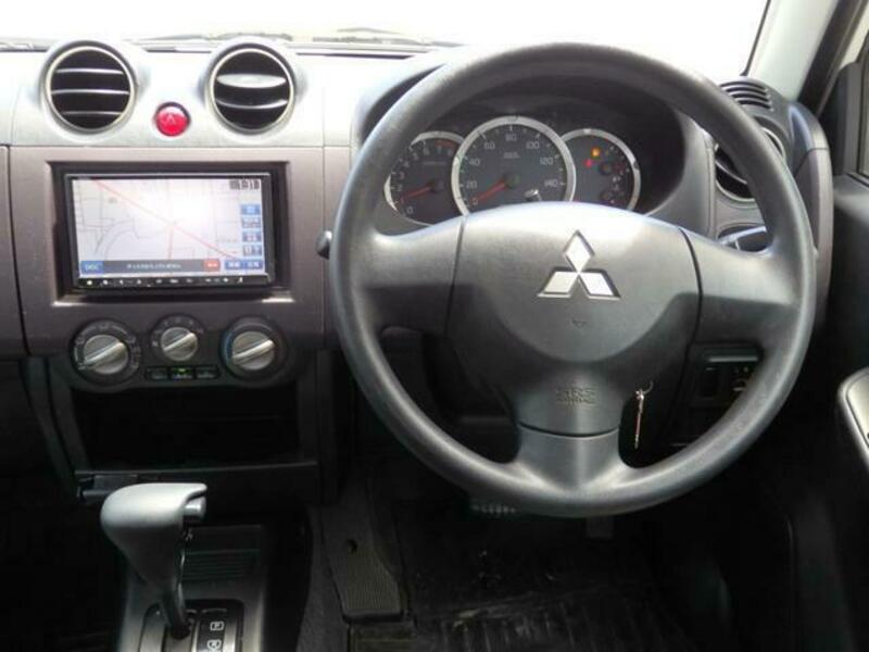 PAJERO MINI-17