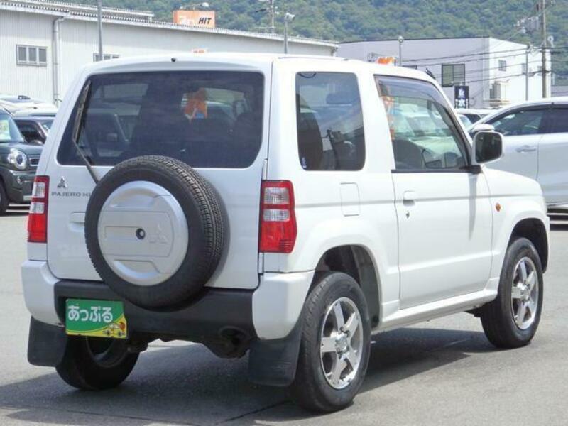 PAJERO MINI-8