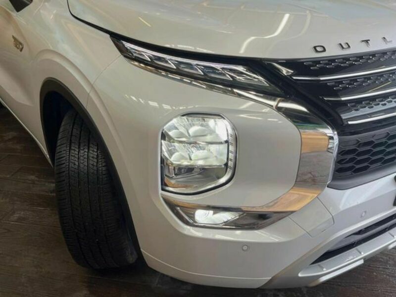 OUTLANDER PHEV