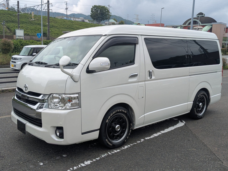 HIACE