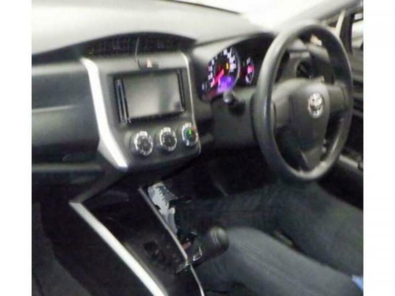 COROLLA FIELDER