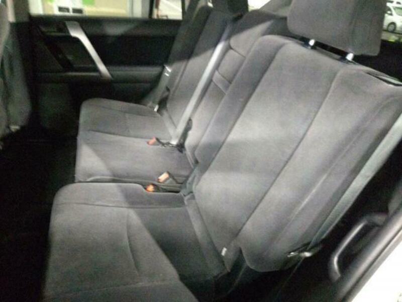 LAND CRUISER PRADO-3