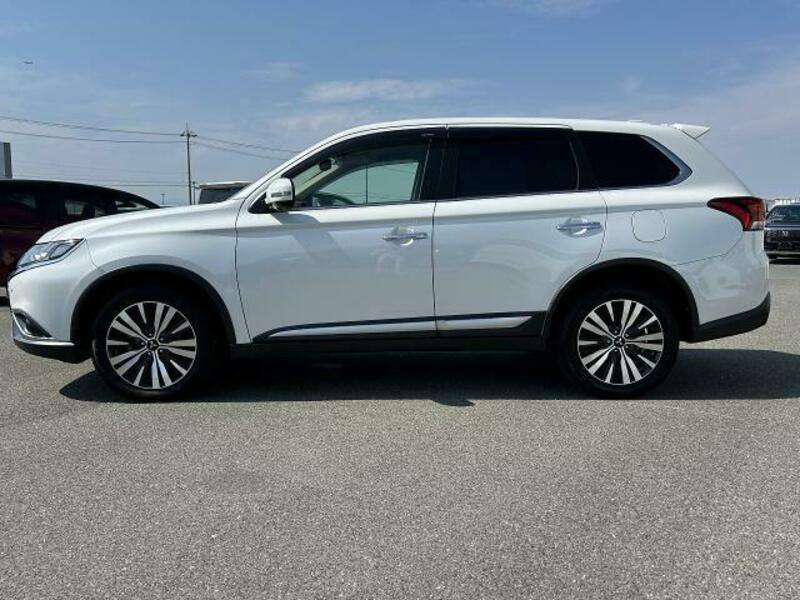 OUTLANDER