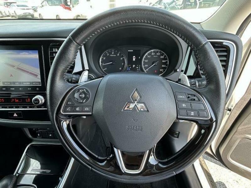 OUTLANDER