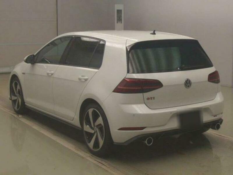 GOLF GTI