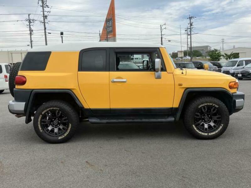 FJ CRUISER