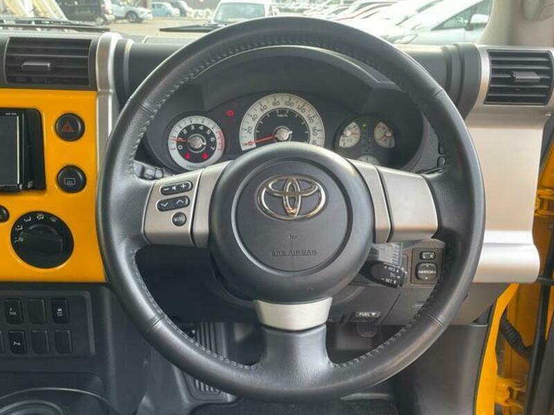 FJ CRUISER