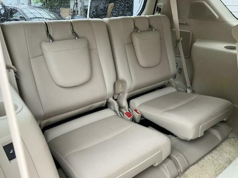 LAND CRUISER PRADO-5