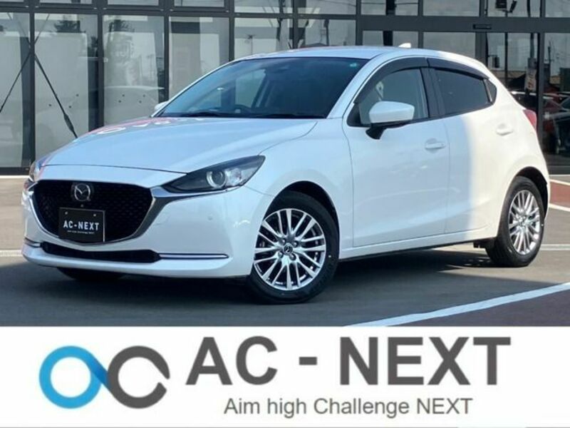MAZDA2-0