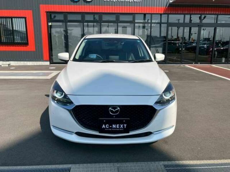 MAZDA2