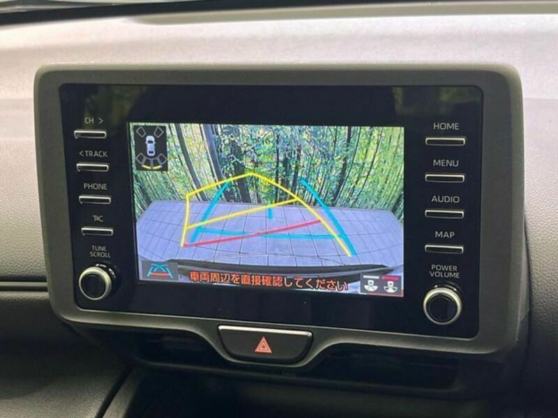 YARIS CROSS