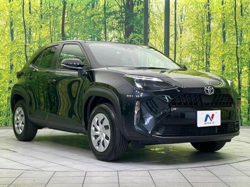 YARIS CROSS