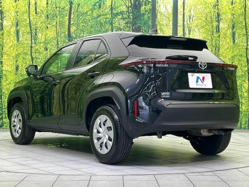 YARIS CROSS