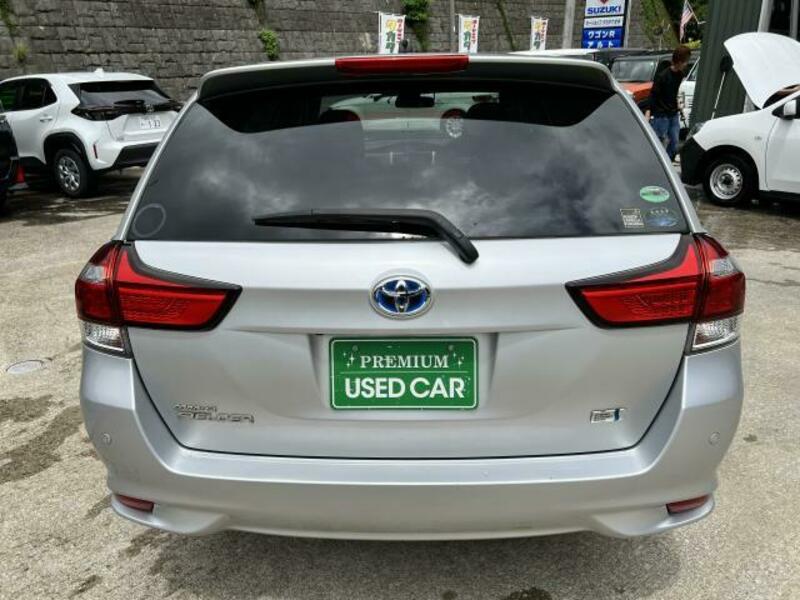 COROLLA FIELDER-1