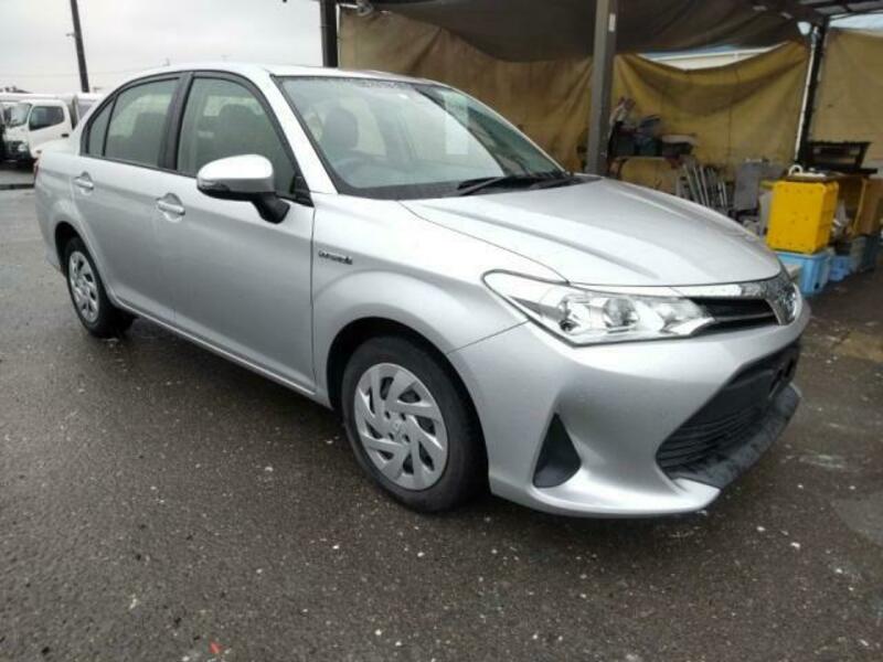 COROLLA AXIO
