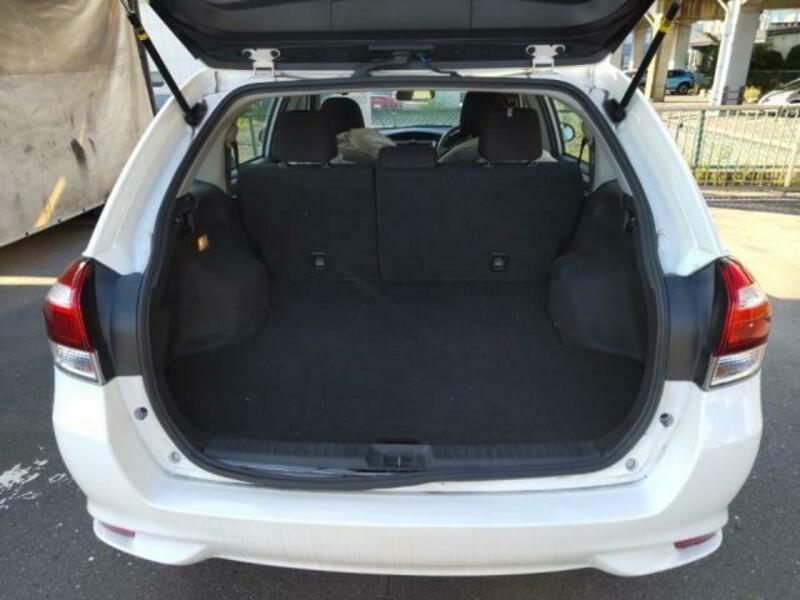 COROLLA FIELDER
