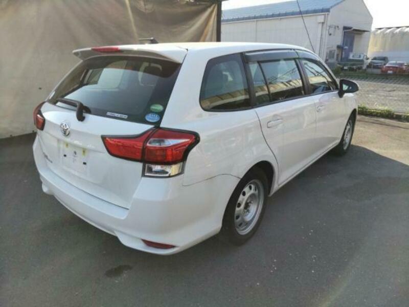 COROLLA FIELDER