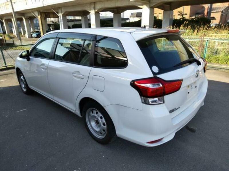 COROLLA FIELDER