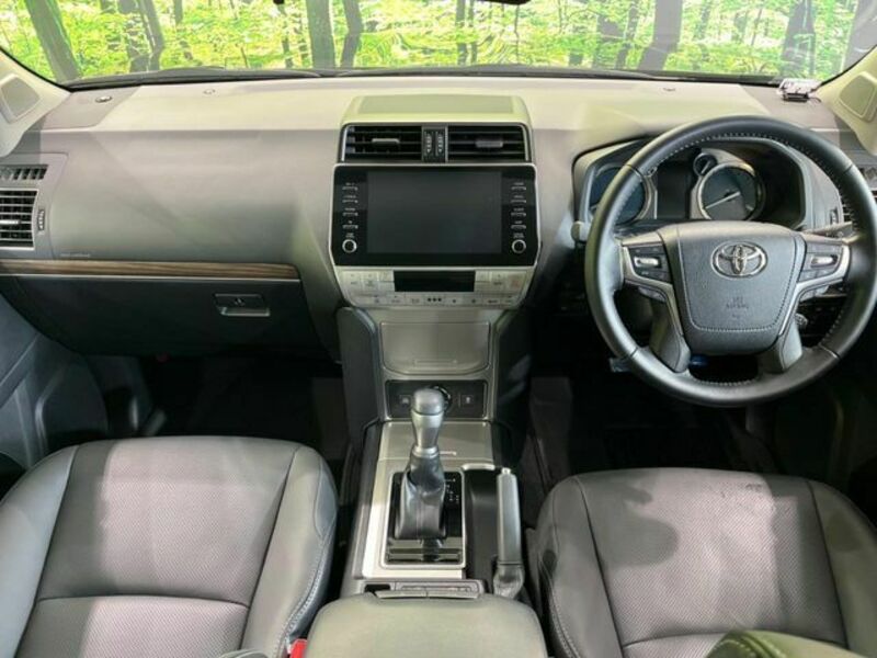 LAND CRUISER PRADO-1