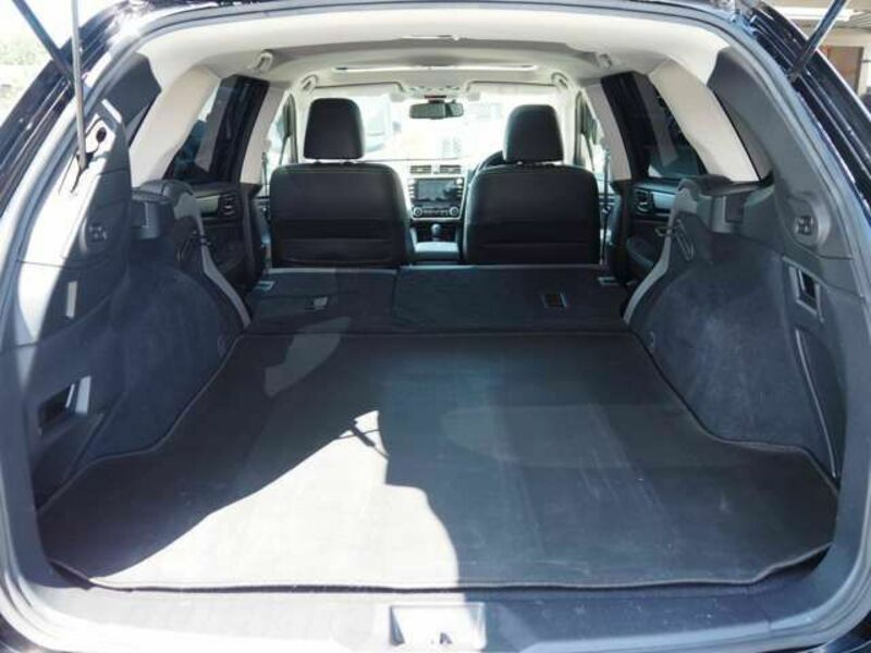 LEGACY OUTBACK