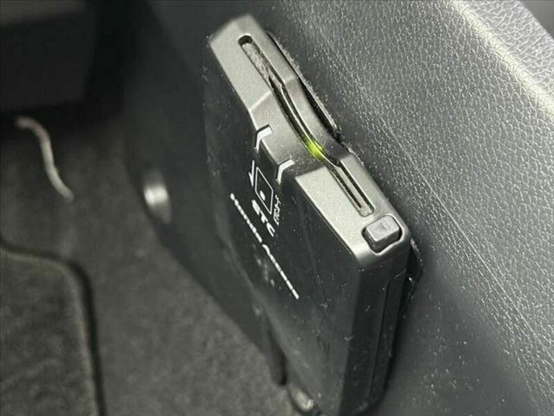 FIT HYBRID-5