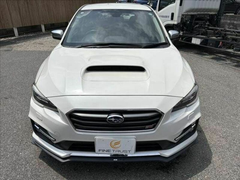 LEVORG-12