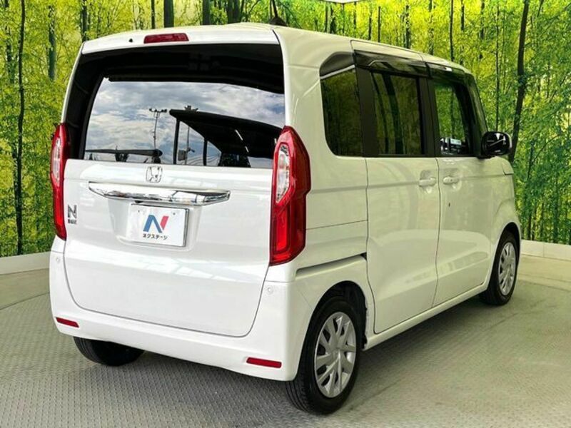 N BOX