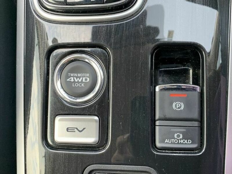 OUTLANDER PHEV