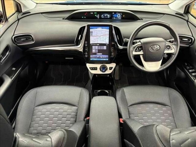 PRIUS PHV