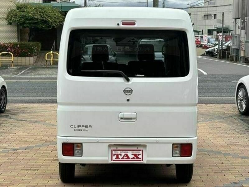 CLIPPER VAN
