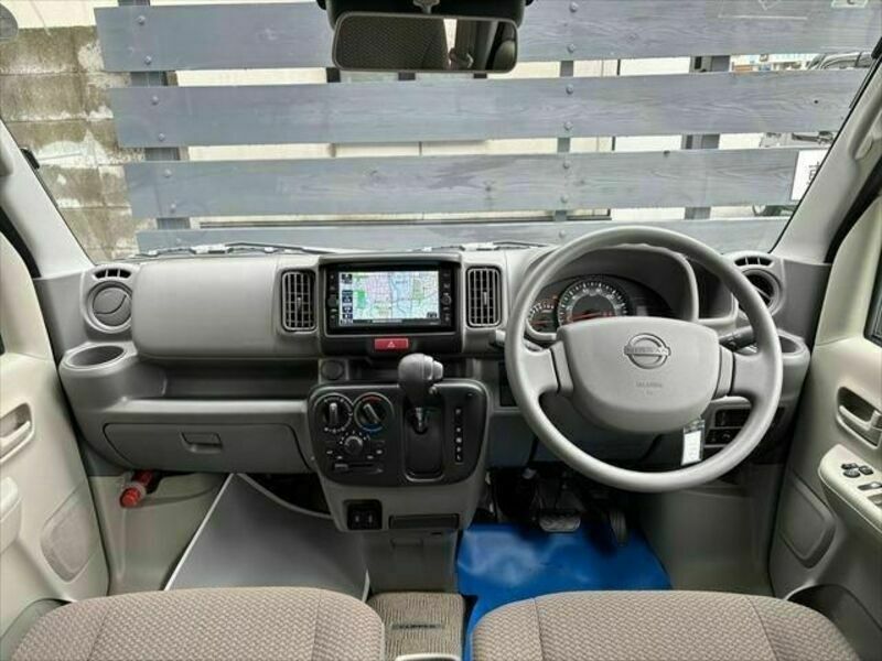CLIPPER VAN