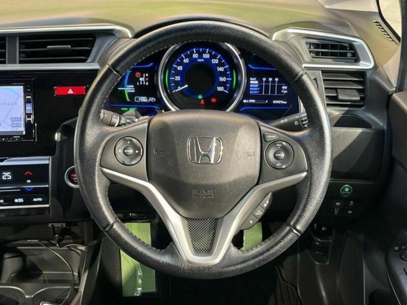 FIT HYBRID-10