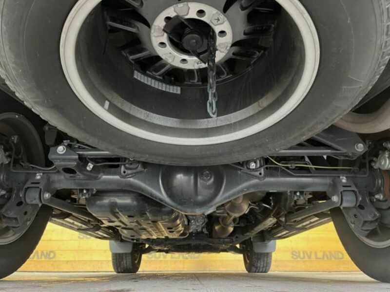 LAND CRUISER PRADO-18