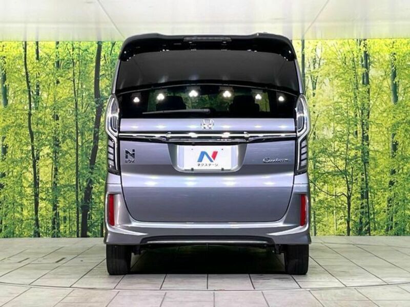 N BOX CUSTOM