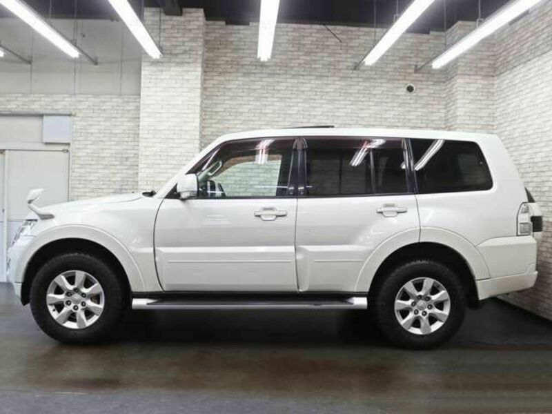 PAJERO