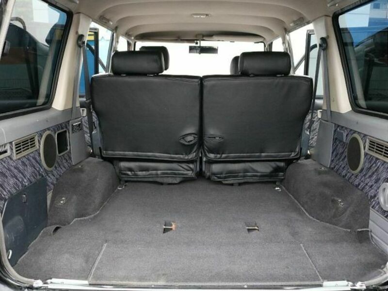 LAND CRUISER PRADO-9