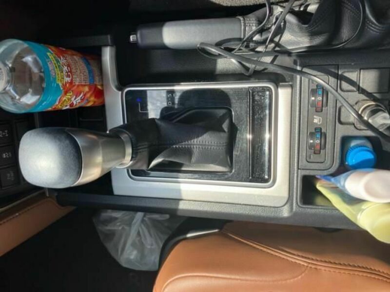 LAND CRUISER PRADO-19