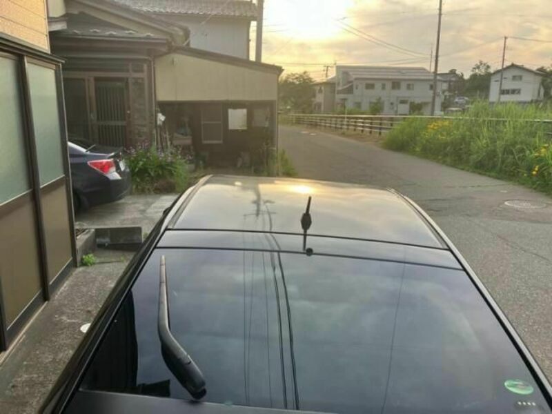 PRIUS-8