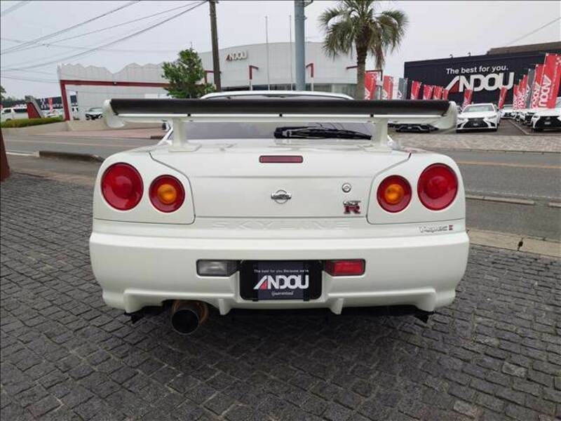 SKYLINE