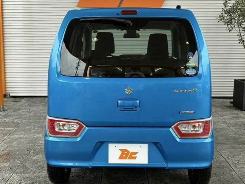 WAGON R