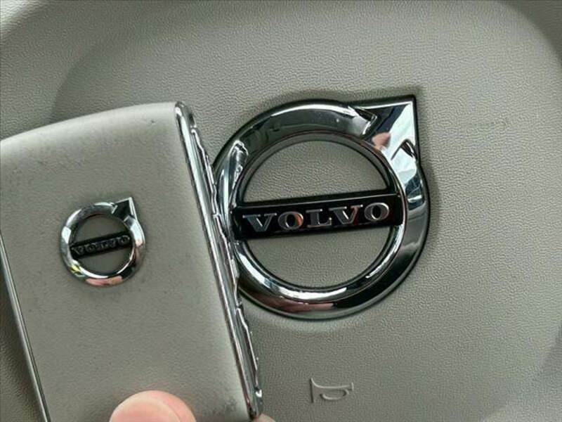 V60