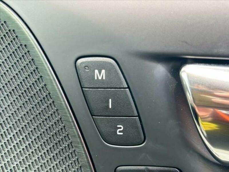 V60